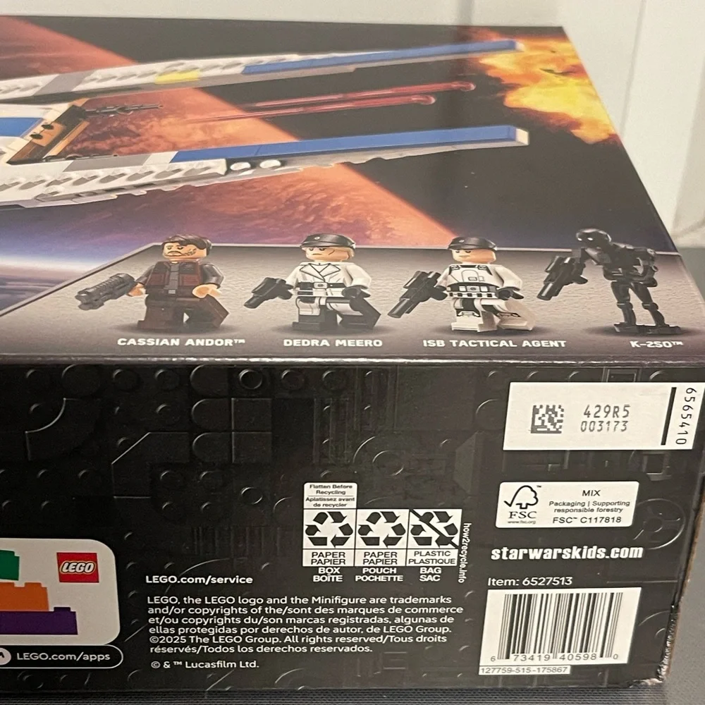 LEGO Star Wars Rebel U-Wing Starfighter Building Set 75399 - 8+ NIB Sealed - Picture 7 of 13